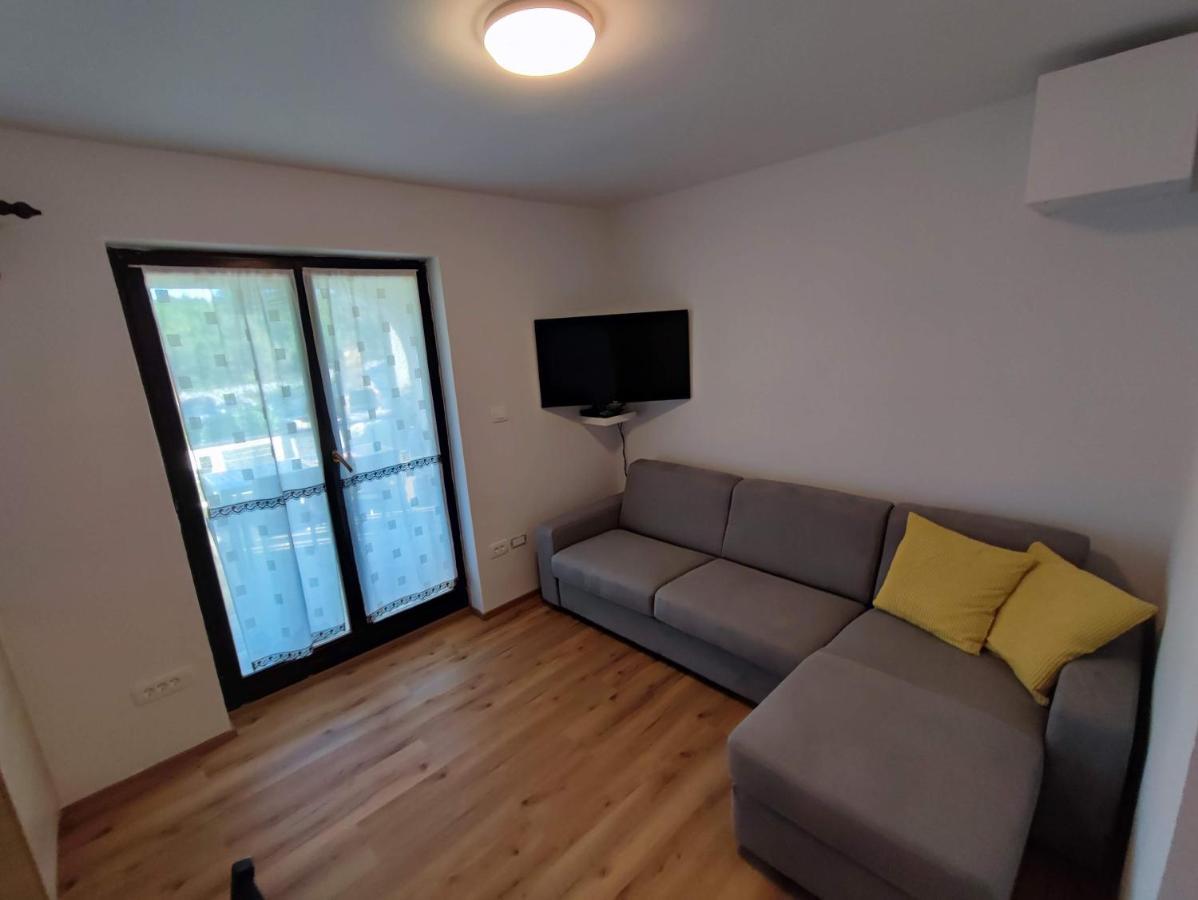 Apartments Frank سيلو المظهر الخارجي الصورة