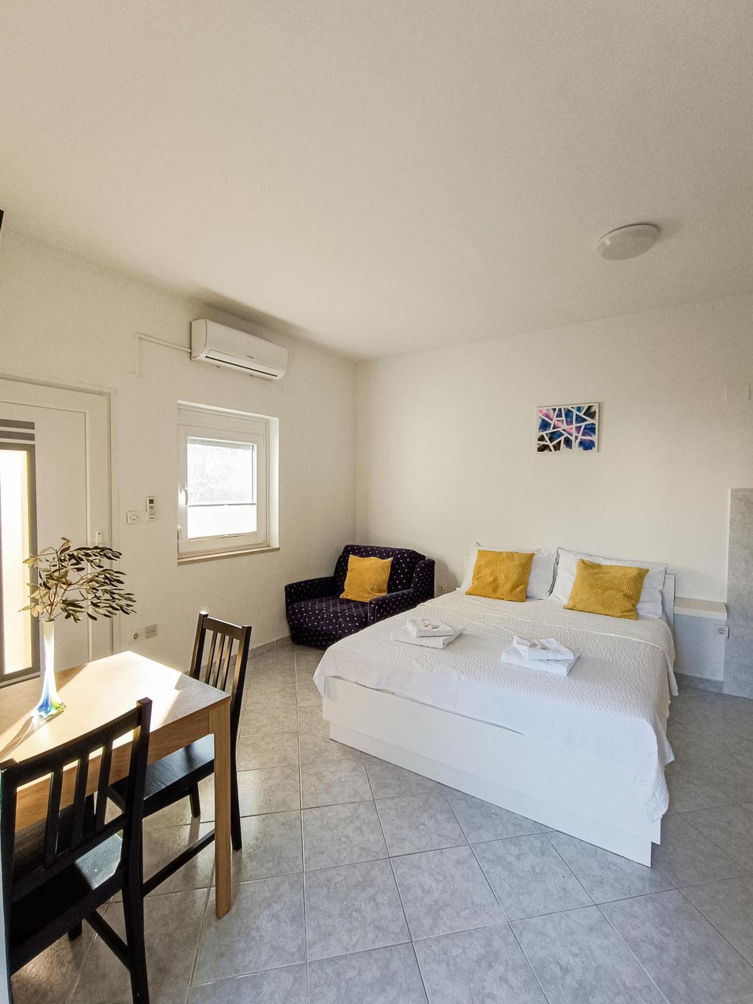 Apartments Frank سيلو المظهر الخارجي الصورة